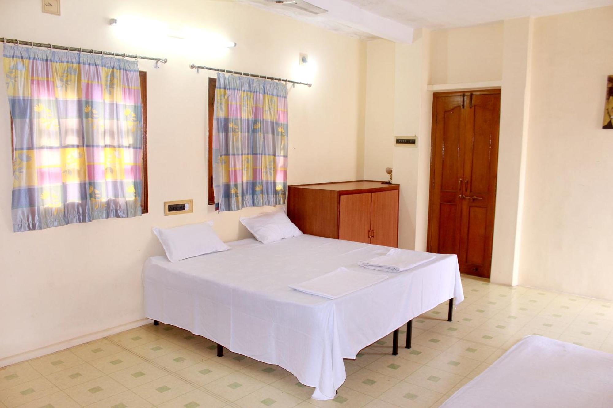 Perfect Homestay Уджайн Екстериор снимка